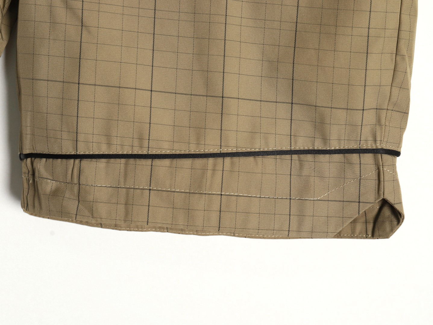 Ba*len*cia*ga shorts