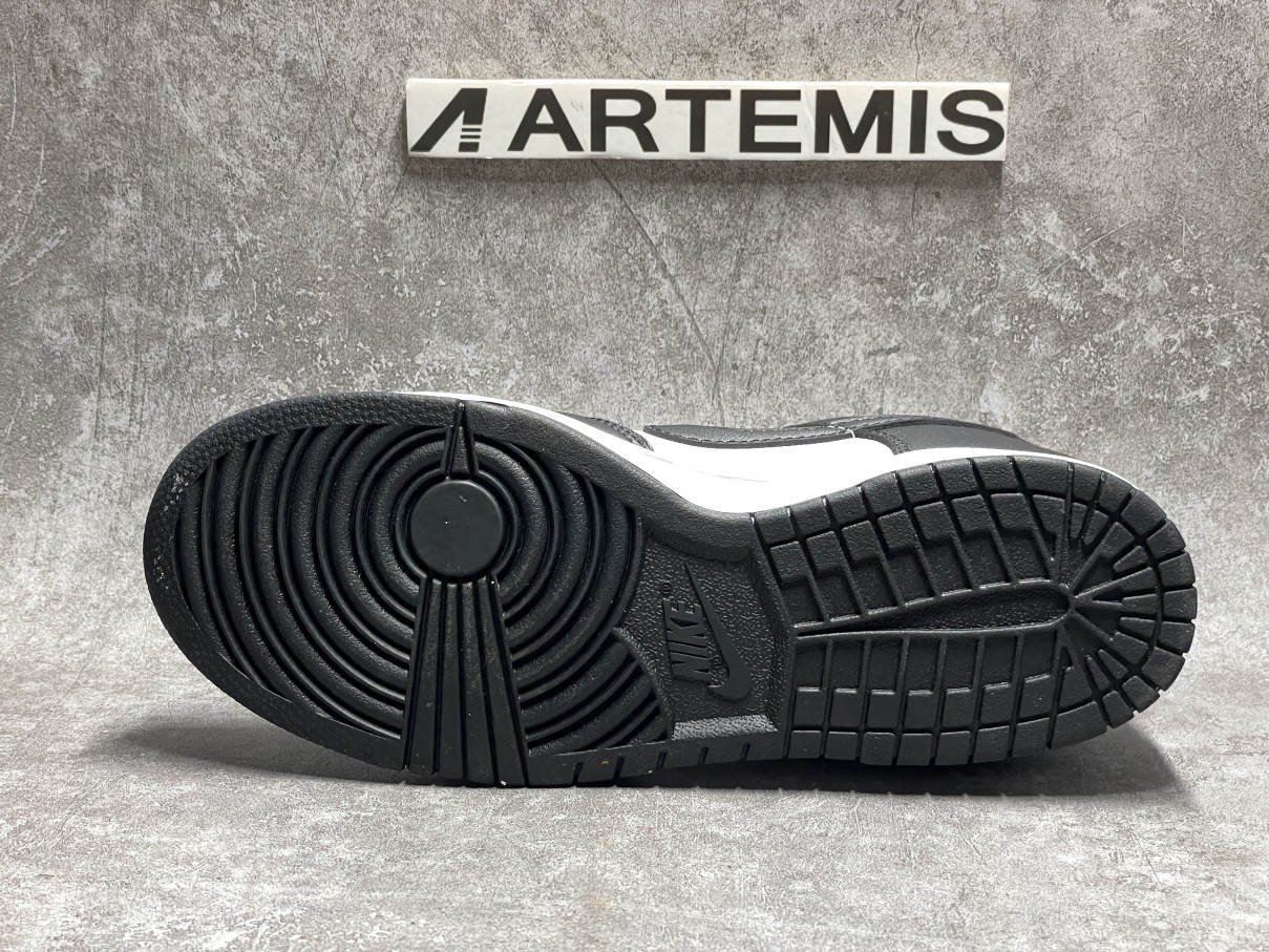 Nike Dunk Low Retro White Black Panda (2021)